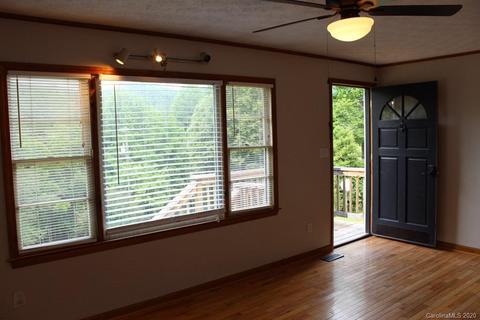 37 Iron Mountain Dr, Sylva, NC 28779 photo 17
