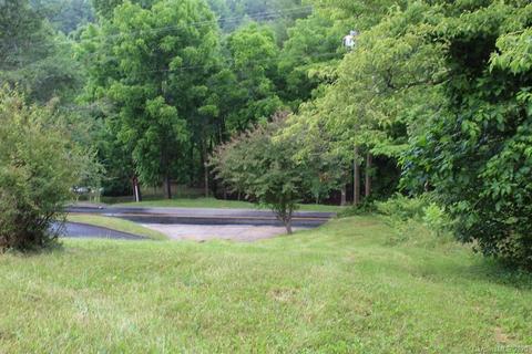 37 Iron Mountain Dr, Sylva, NC 28779 photo 9