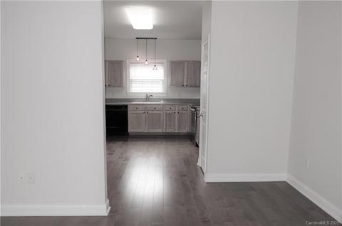 21253 Hickory St, Cornelius, NC 28031 photo 8