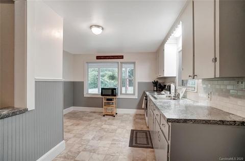 21308 Davidson St, Cornelius, NC 28031 photo 14