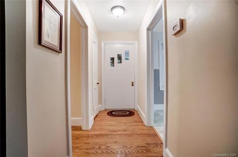 21308 Davidson St, Cornelius, NC 28031 photo 5