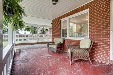 21308 Davidson St, Cornelius, NC 28031 photo 4