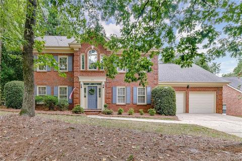 515 Laurel Fork Dr, Matthews, NC 28105 photo 1