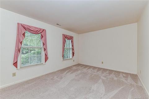 515 Laurel Fork Dr, Matthews, NC 28105 photo 7