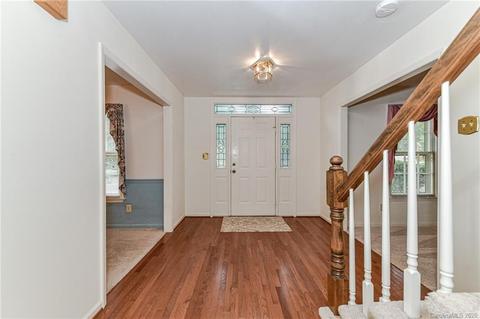 515 Laurel Fork Dr, Matthews, NC 28105 photo 4