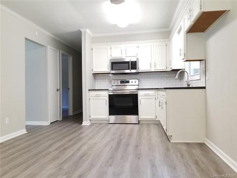 2260 Watts Dr, Lancaster, SC 29720 photo 3