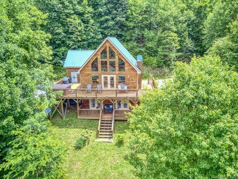 657 Split Pine Cv, Clyde, NC 28721 photo 2