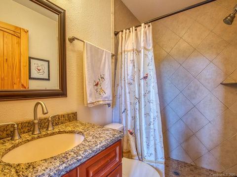 657 Split Pine Cv, Clyde, NC 28721 photo 30