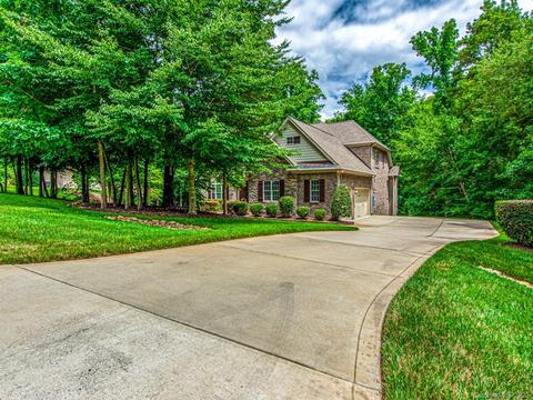 155 Logan Crossing Dr, Davidson, NC 28036 photo 13