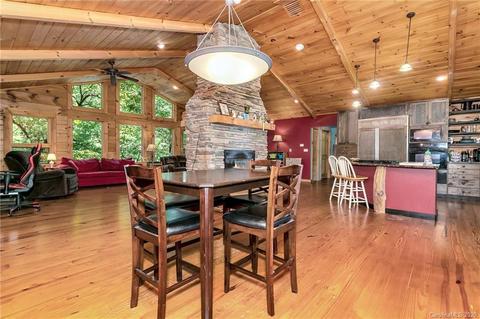 2 Saddle Top Rd, Flat Rock, NC 28731 photo 17