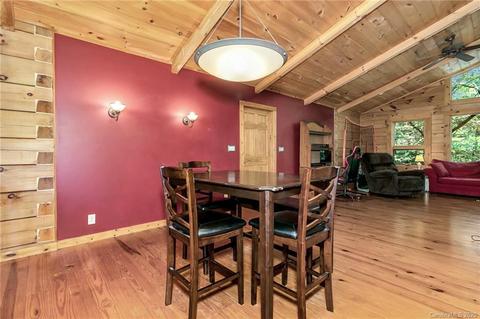 2 Saddle Top Rd, Flat Rock, NC 28731 photo 16