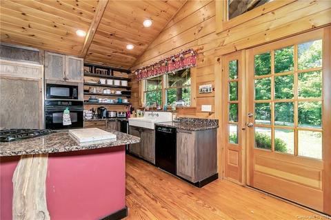 2 Saddle Top Rd, Flat Rock, NC 28731 photo 13