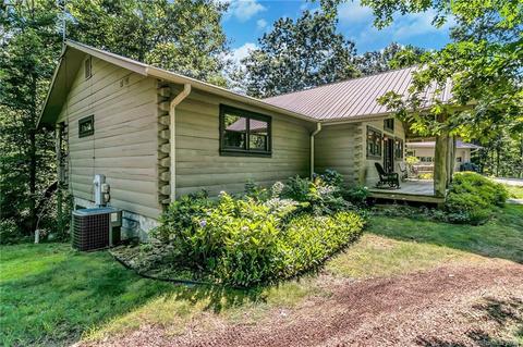 2 Saddle Top Rd, Flat Rock, NC 28731 photo 4
