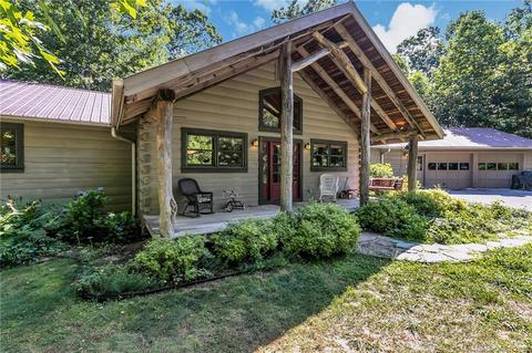 2 Saddle Top Rd, Flat Rock, NC 28731 photo 3