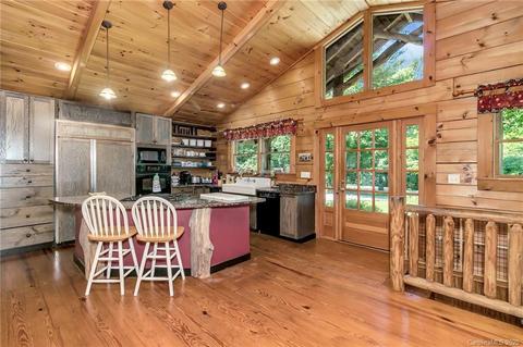 2 Saddle Top Rd, Flat Rock, NC 28731 photo 12