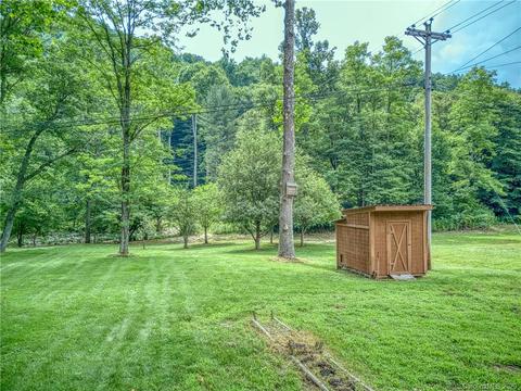 73 Sharp Mountain Rd, Canton, NC 28716 photo 9