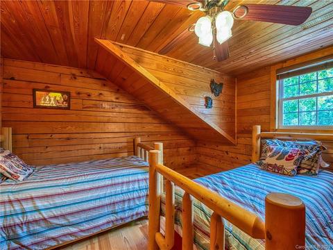 73 Sharp Mountain Rd, Canton, NC 28716 photo 38