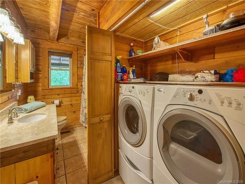 73 Sharp Mountain Rd, Canton, NC 28716 photo 33