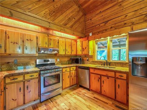73 Sharp Mountain Rd, Canton, NC 28716 photo 21