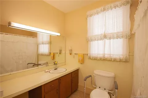 1431 Webster Rd, Sylva, NC 28779 photo 14