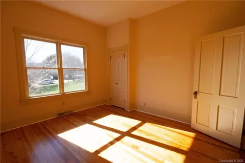 1431 Webster Rd, Sylva, NC 28779 photo 5
