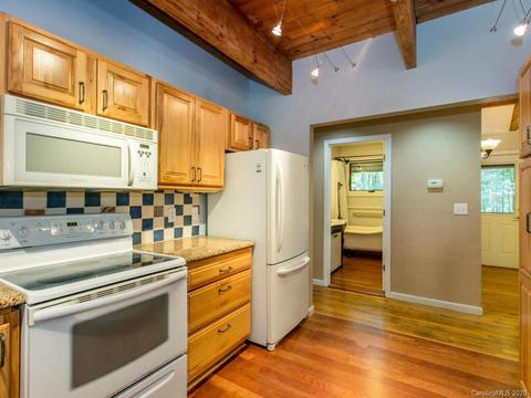 41 Sunkist Rd, Brevard, NC 28712 photo 11