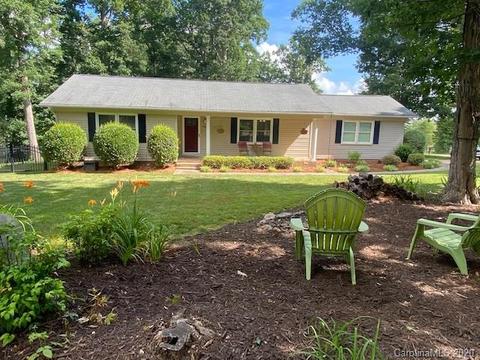 3741 Shannon Loop, Denver, NC 28037 photo 2
