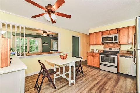 226 Poplar St, Stanley, NC 28164 photo 6