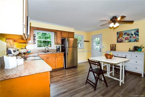 226 Poplar St, Stanley, NC 28164 photo 8