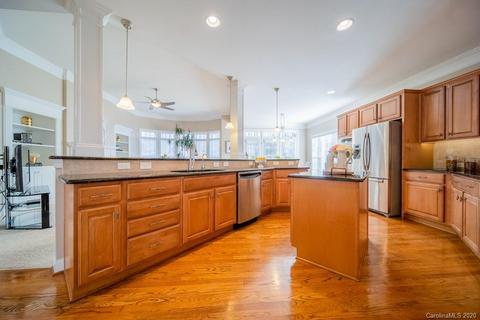 116 Timberside Dr, Davidson, NC 28036 photo 16