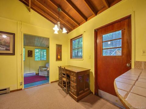 172 Geranium Dr, Sylva, NC 28779 photo 7
