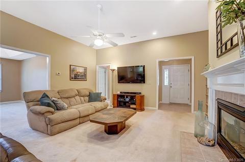 763 Monticello Dr, Fort Mill, SC 29708 photo 8