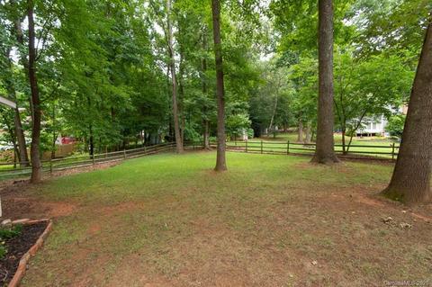 4600 Bainview Dr, Mint Hill, NC 28227 photo 34