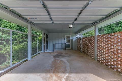 60 Pampas Ln, Tryon, NC 28782 photo 8