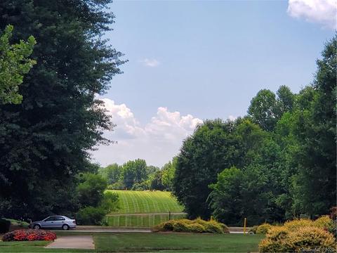 18605 Ruffner Dr #1A, Cornelius, NC 28031 photo 2