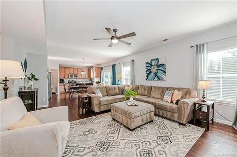 640 Alsace Ln, Fort Mill, SC 29708 photo 9