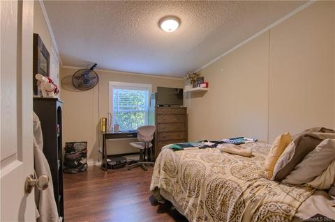 63 Double D Dr, Flat Rock, NC 28731 photo 21