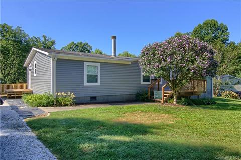 63 Double D Dr, Flat Rock, NC 28731 photo 1