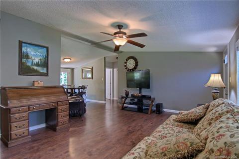 63 Double D Dr, Flat Rock, NC 28731 photo 3