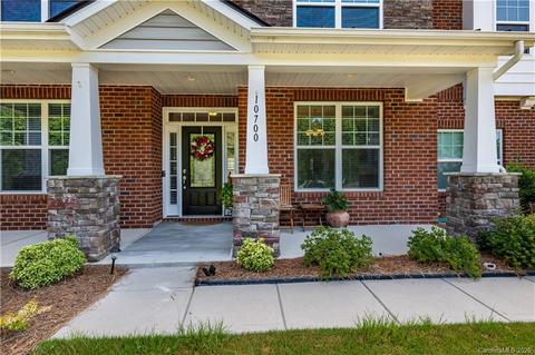 10700 Alabaster Dr, Davidson, NC 28036 photo 2