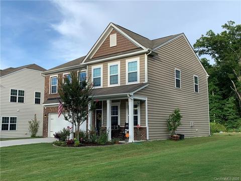 2819 Gilbraltar St, Davidson, NC 28036 photo 2
