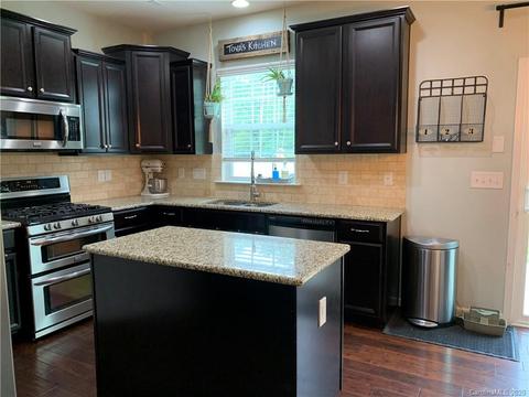 2819 Gilbraltar St, Davidson, NC 28036 photo 11