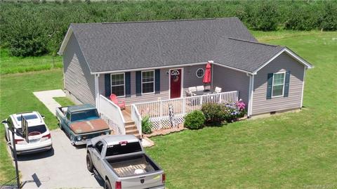 60 Common Ground Dr, Flat Rock, NC 28731 photo 1