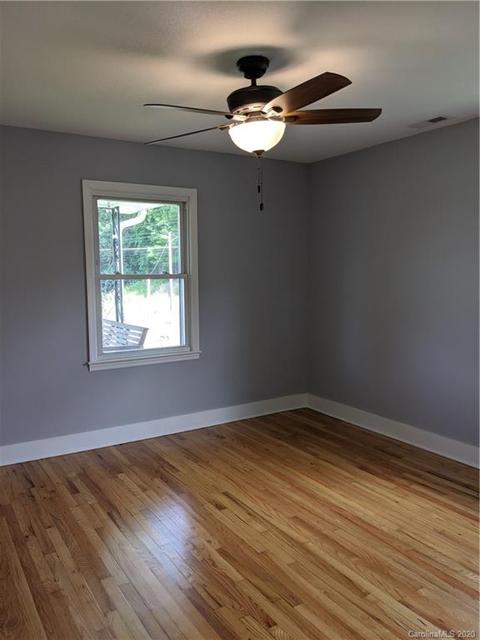 394 Summit Ave, Spruce Pine, NC 28777 photo 20