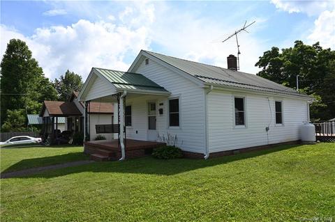 394 Summit Ave, Spruce Pine, NC 28777 photo 3