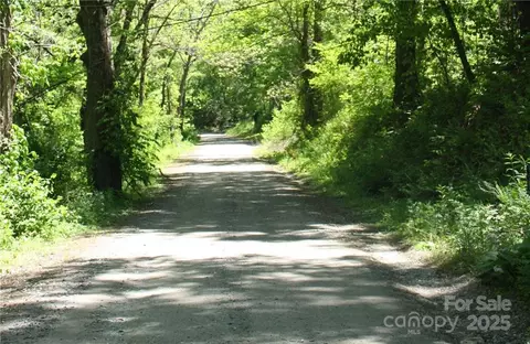 7 Greenyard Trail #7, Candler, NC 28715
