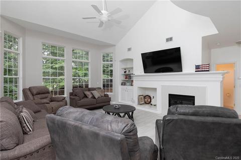 332 Brixham Pl, Fort Mill, SC 29708 photo 14