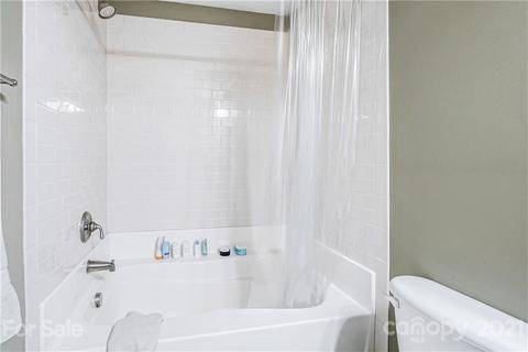 449 Bascom St, Charlotte, NC 28205 photo 18