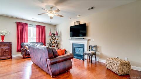 538 Daventry Ct, Clover, SC 29710 photo 7