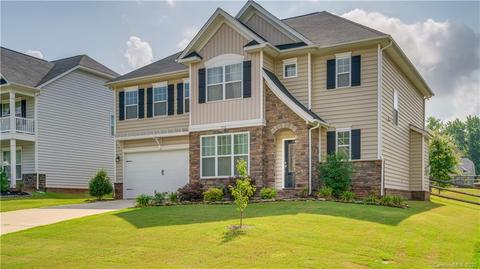 538 Daventry Ct, Clover, SC 29710 photo 2